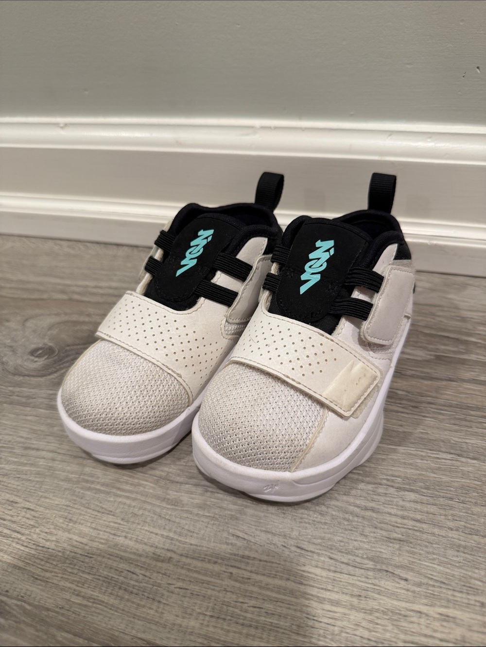 Baby / toddler Jordan sneakers